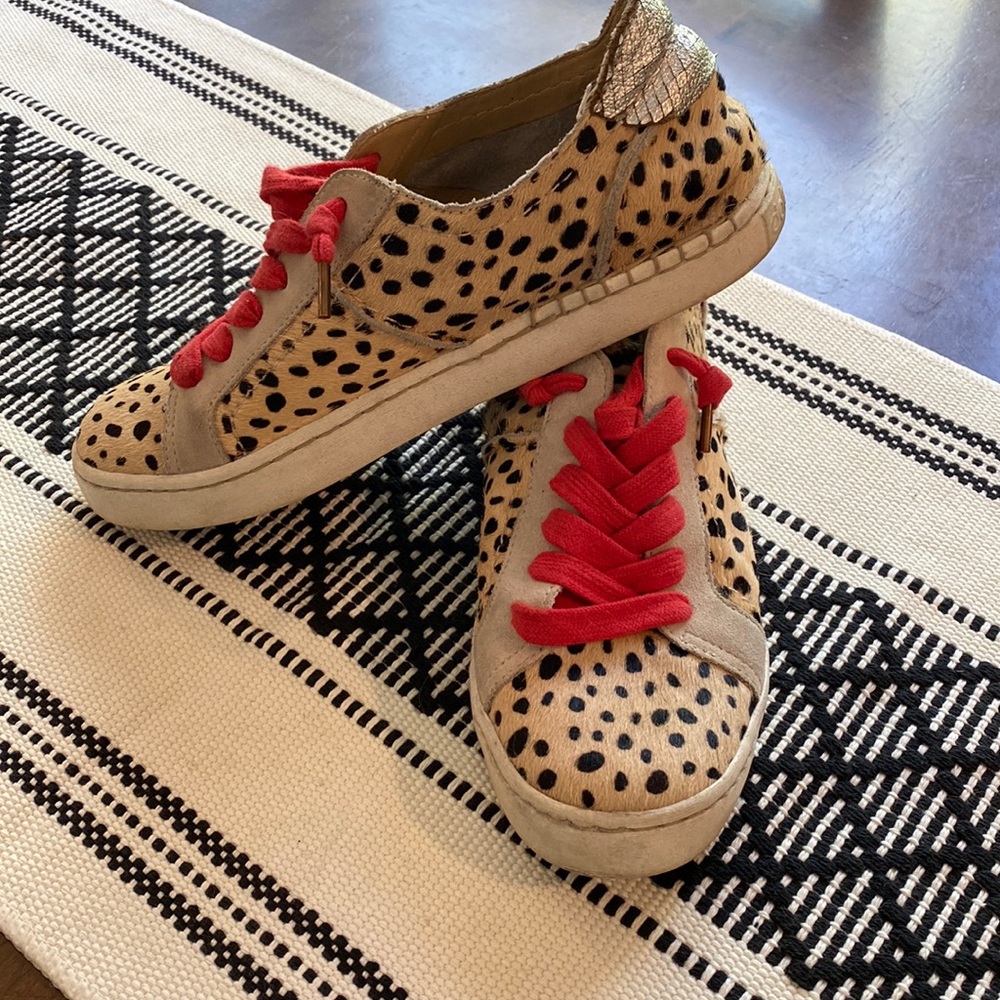 Leopard Dolce Vita shoes